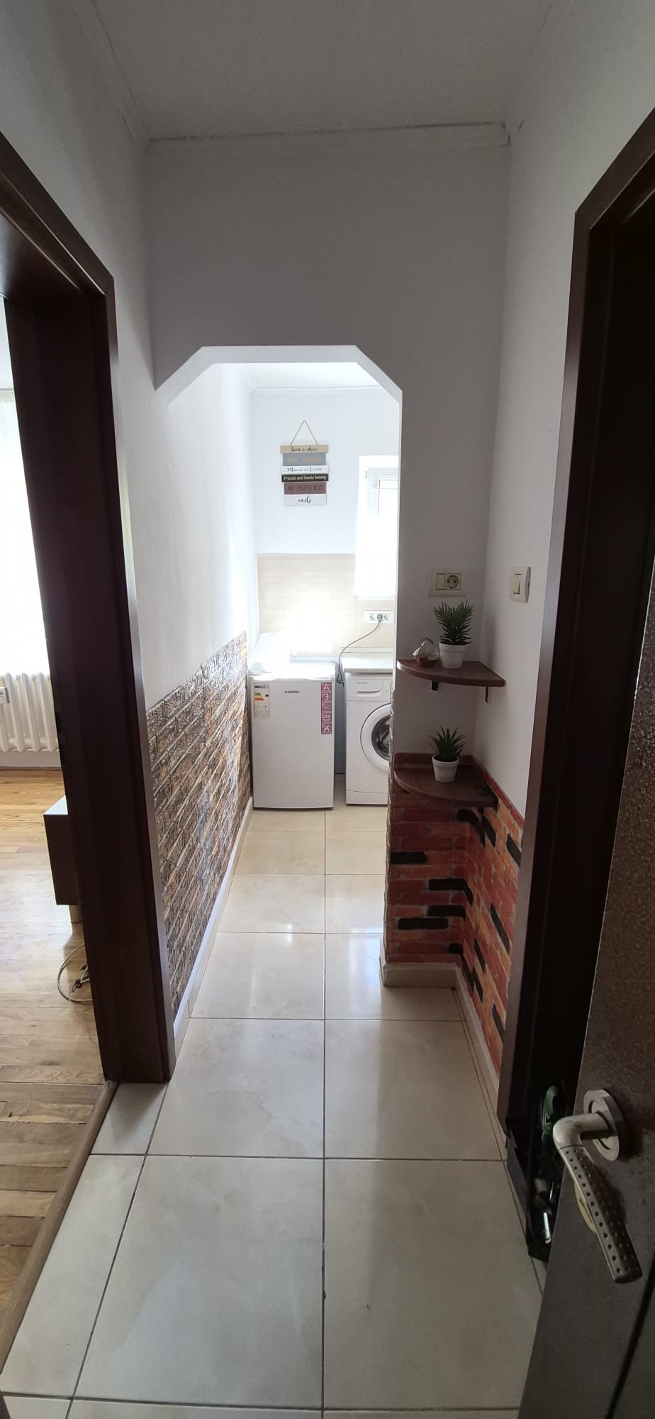 Garsonieră de închiriat în Arad - Imagine 6